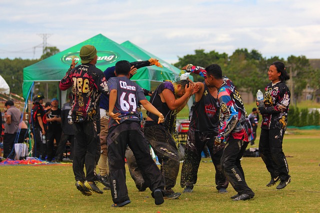 而记者则需 而记者则需